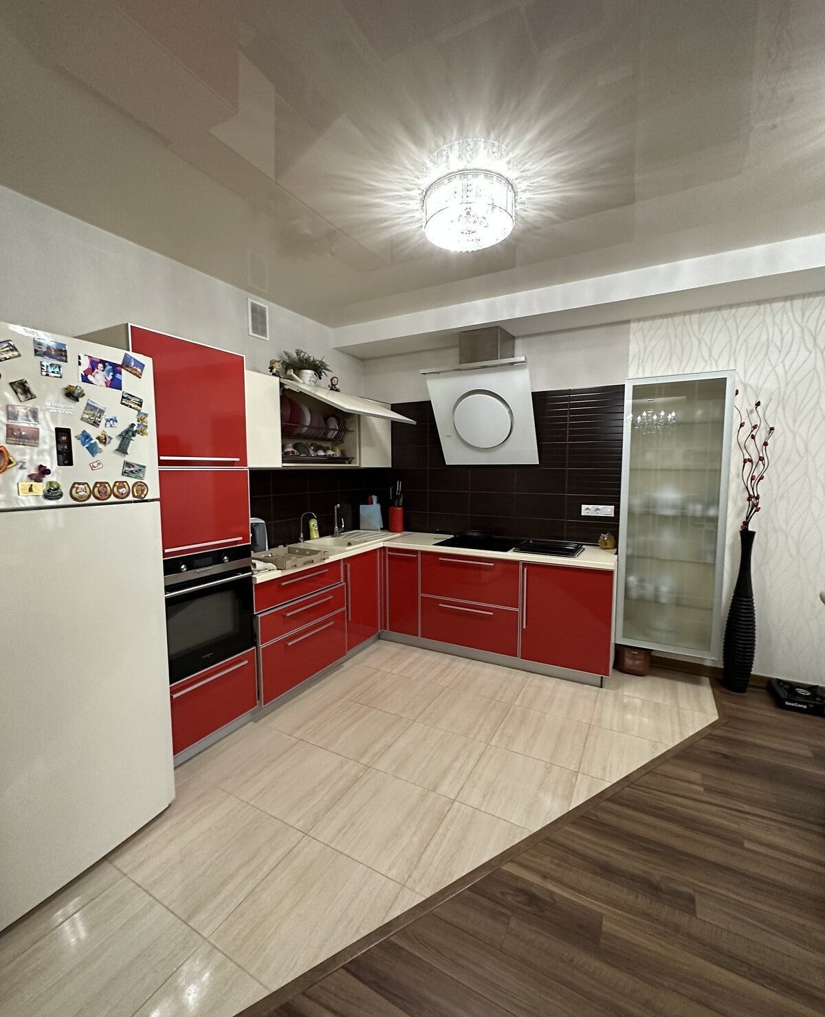 Продажа 3-комнатной квартиры 123 м²