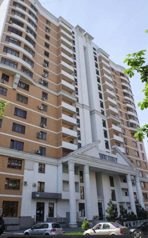 Продаж 1-кімнатної квартири 76 м²