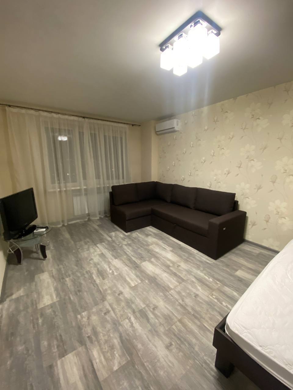 Аренда 1-комнатной квартиры 52 м²