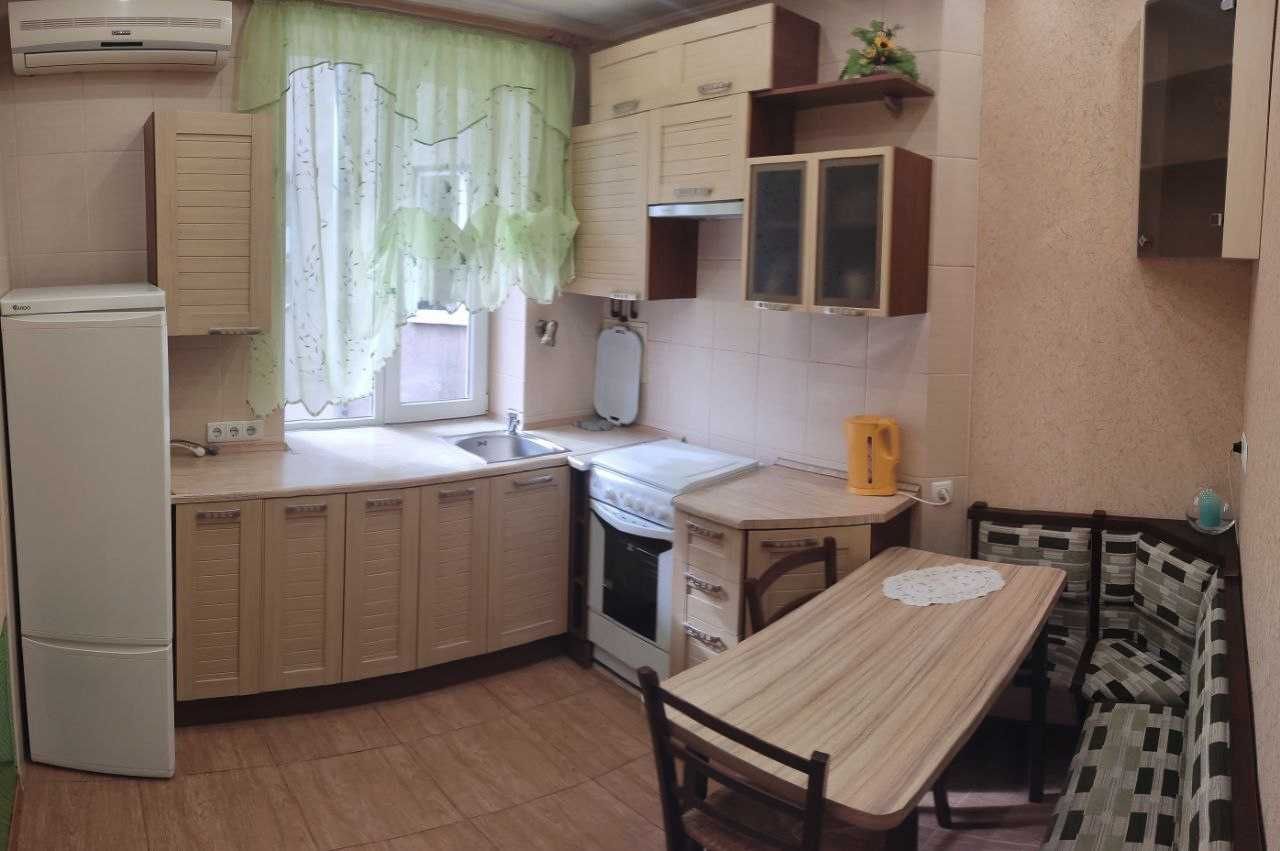 Продаж 3-кімнатної квартири 65 м²