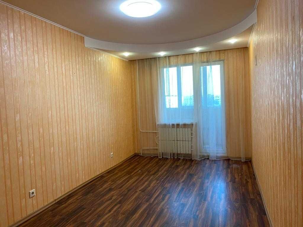 Продажа 3-комнатной квартиры 65 м²