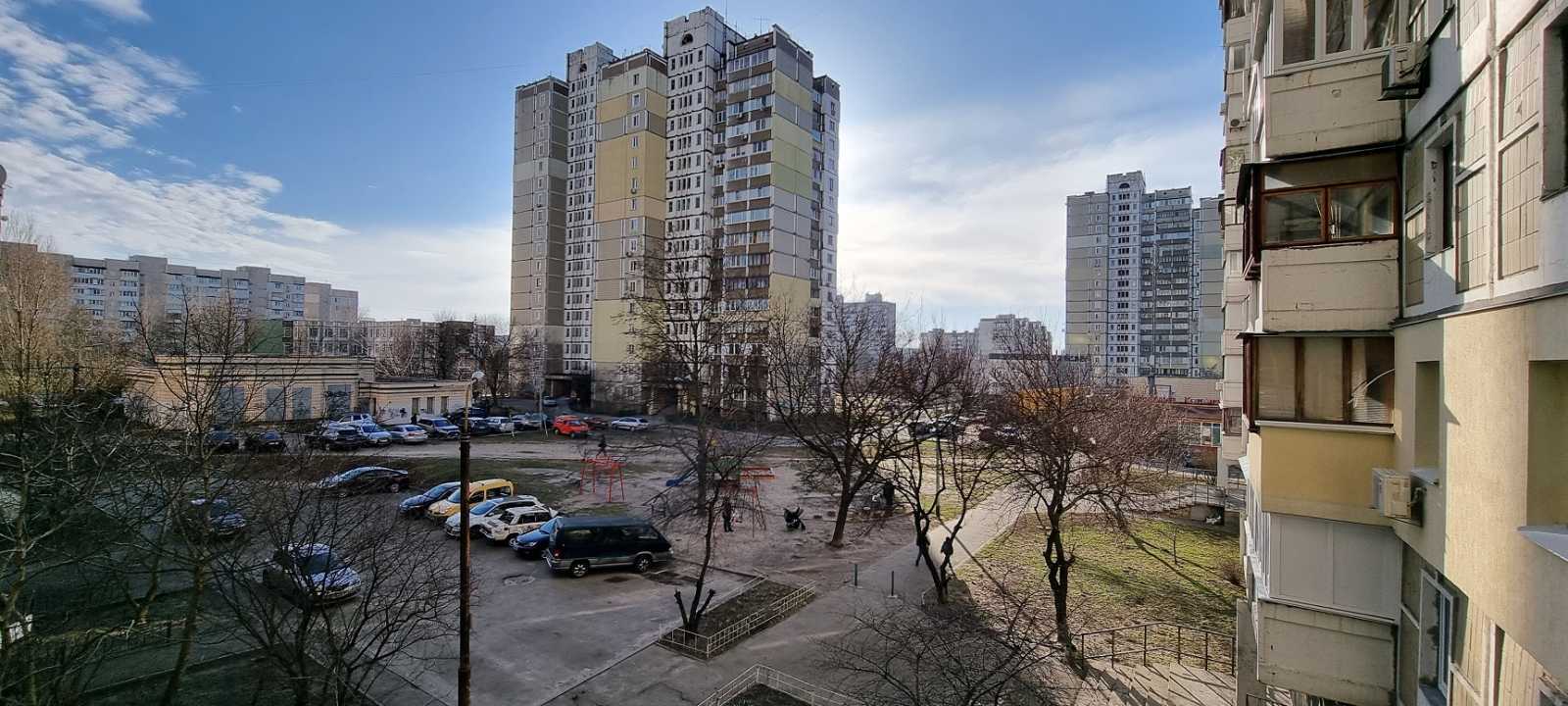 Продаж 4-кімнатної квартири 110 м², Академіка Єфремова вул., 19А