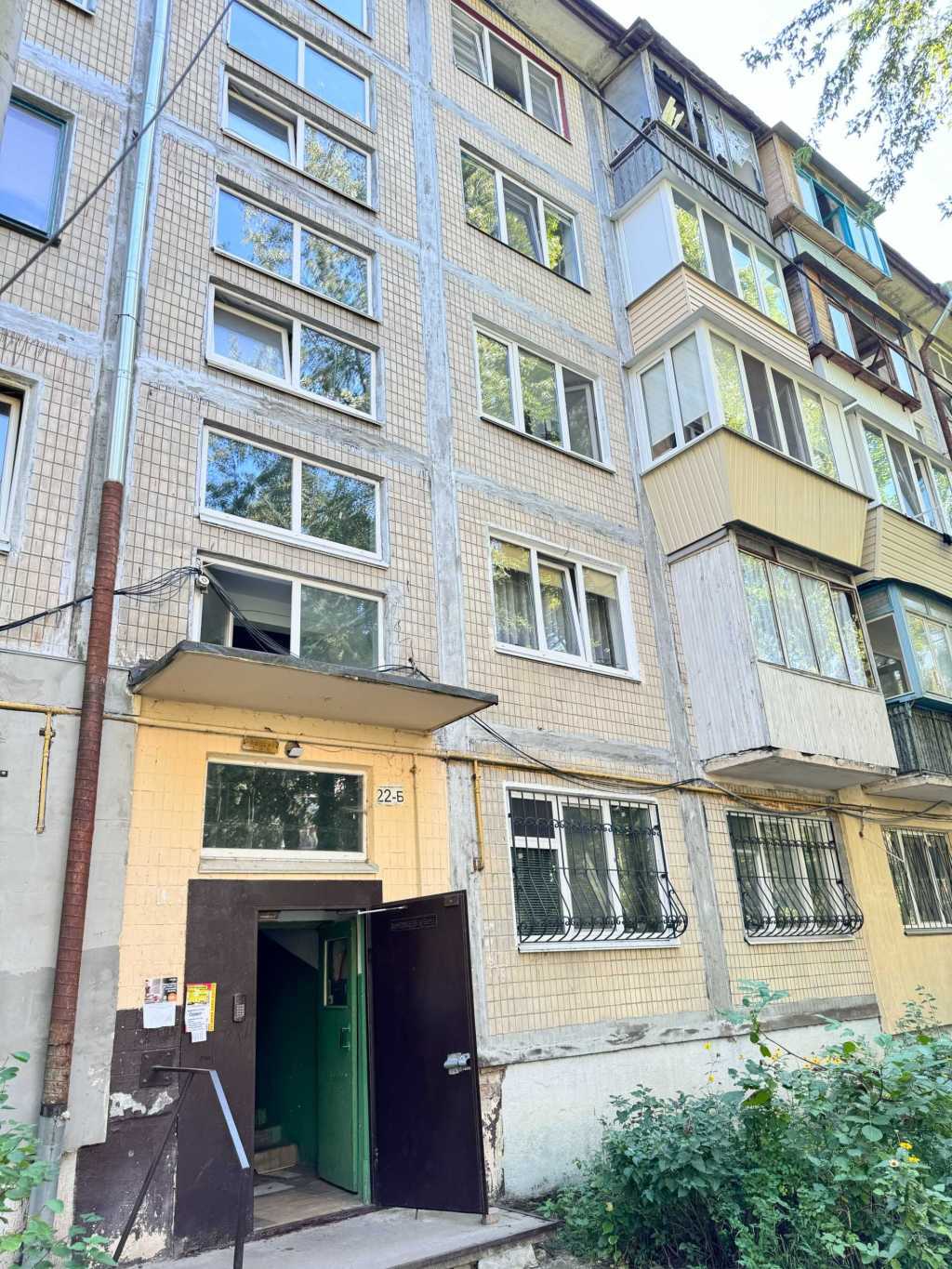 Продаж 3-кімнатної квартири 62 м², Академіка Туполєва вул., 22Б