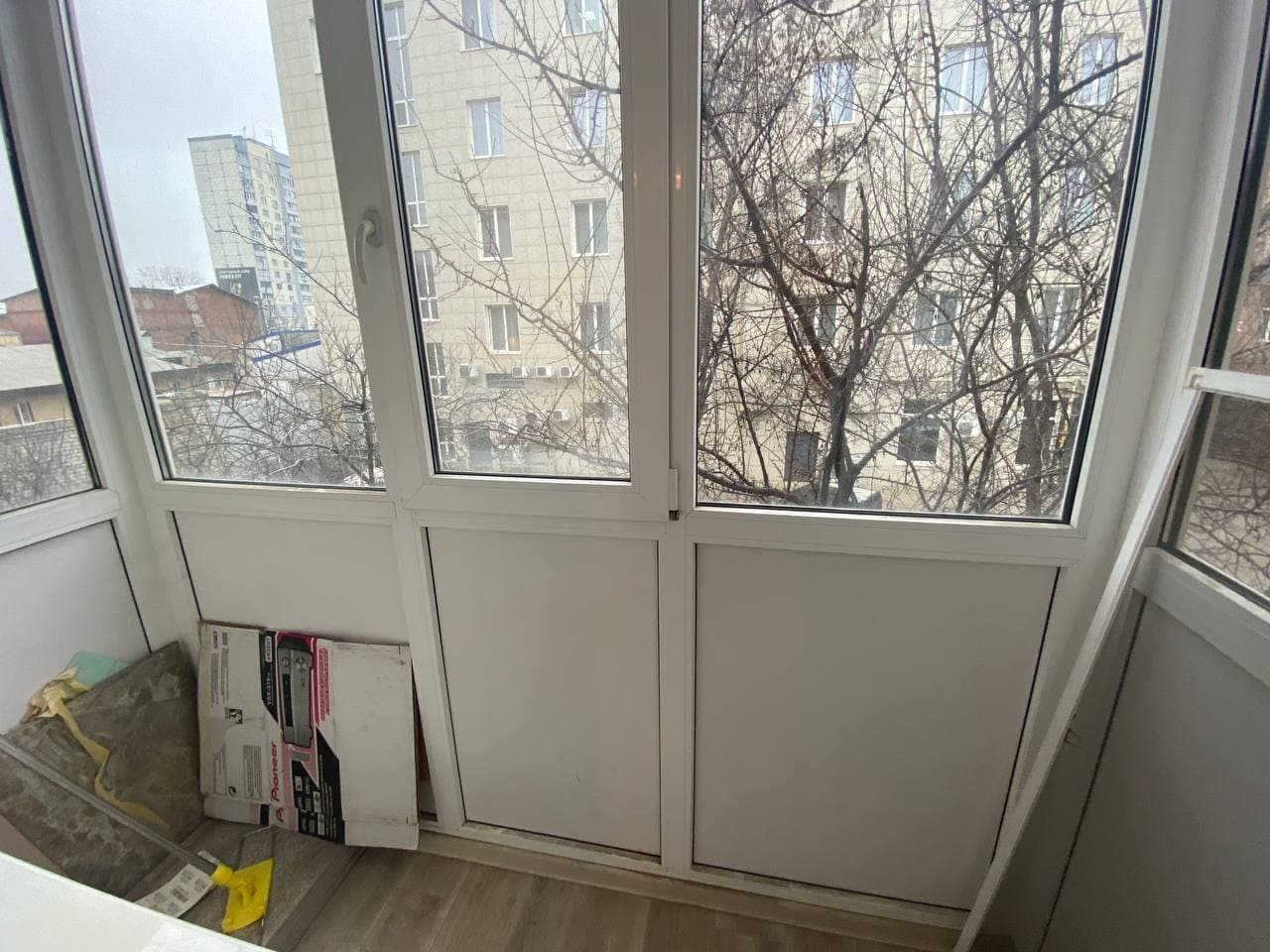 Продаж 1-кімнатної квартири 38 м²