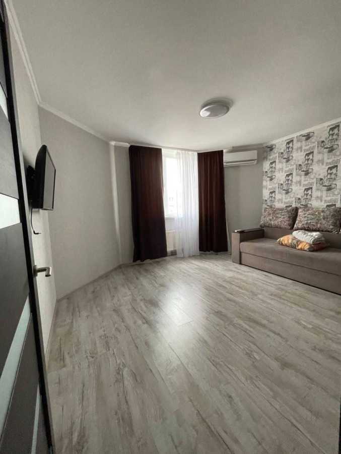 Продаж 1-кімнатної квартири 42 м², боголбова, 22