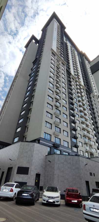 Продажа 3-комнатной квартиры 80.4 м², Победы просп., 5В