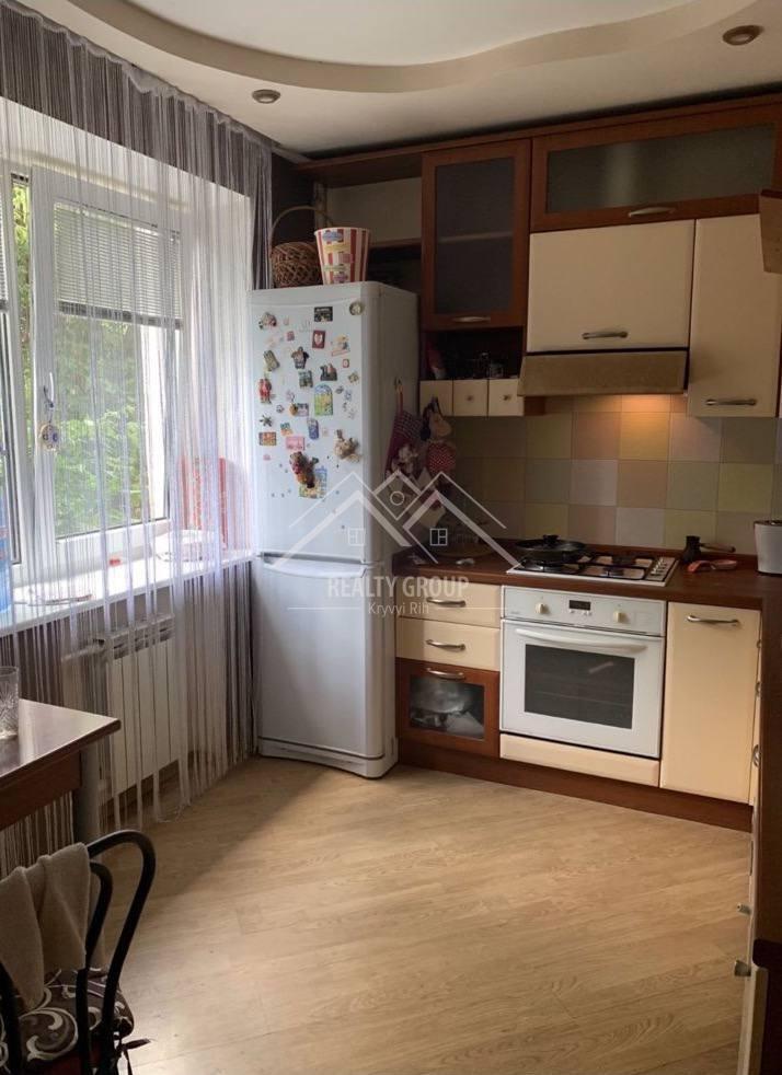 Продаж 2-кімнатної квартири 81.5 м², Степана Тильги вул.