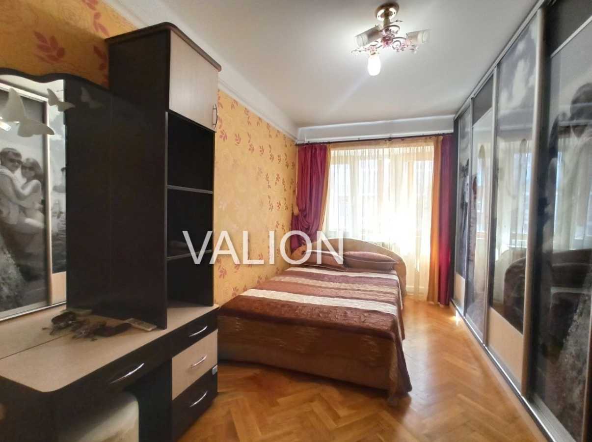 Продаж 2-кімнатної квартири 46 м², Академіка Філатова вул., 1/22