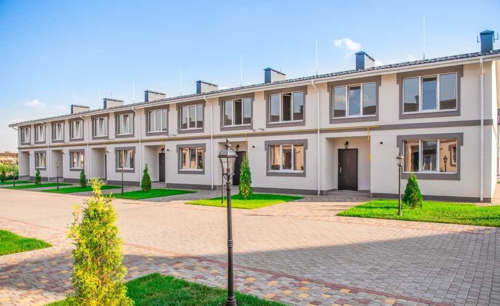 Продаж 1-кімнатної квартири 72 м², Ясна вул., 12