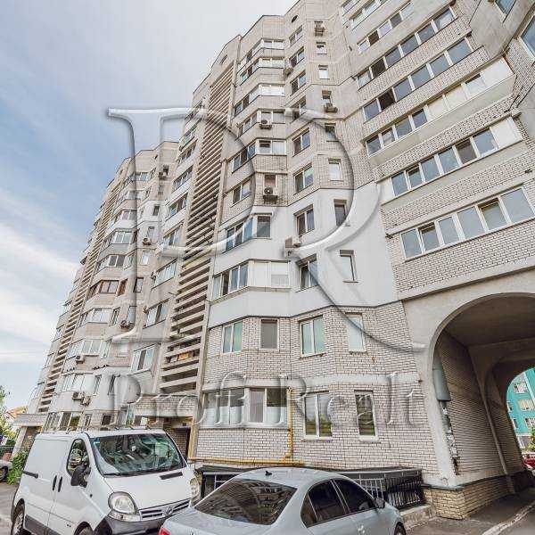 Продажа 2-комнатной квартиры 72 м², Тепличная ул., 38