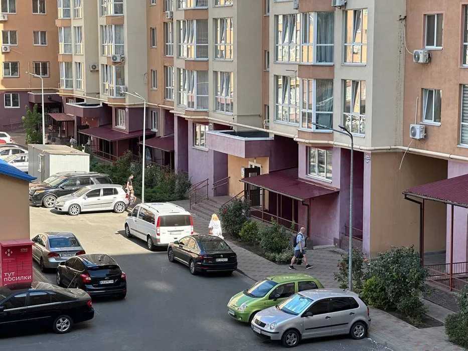 Продаж 1-кімнатної квартири 43 м², Соборна вул.