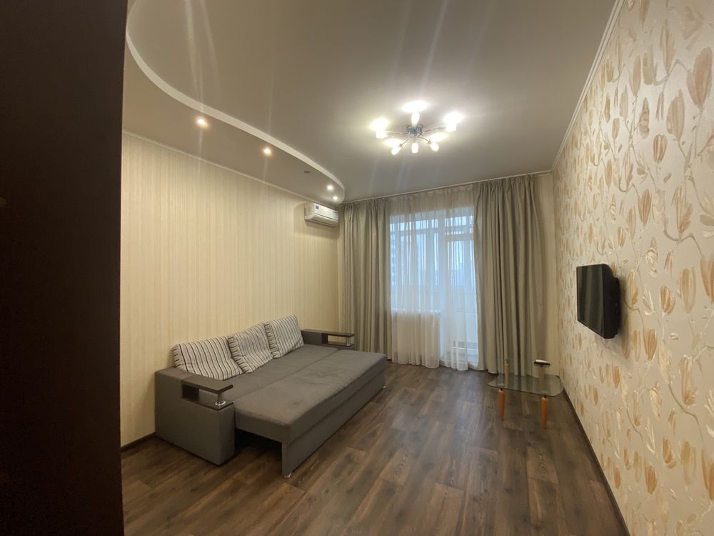 Продаж 1-кімнатної квартири 56 м²