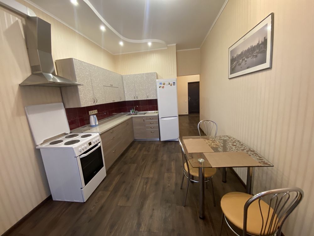 Продаж 1-кімнатної квартири 56 м²