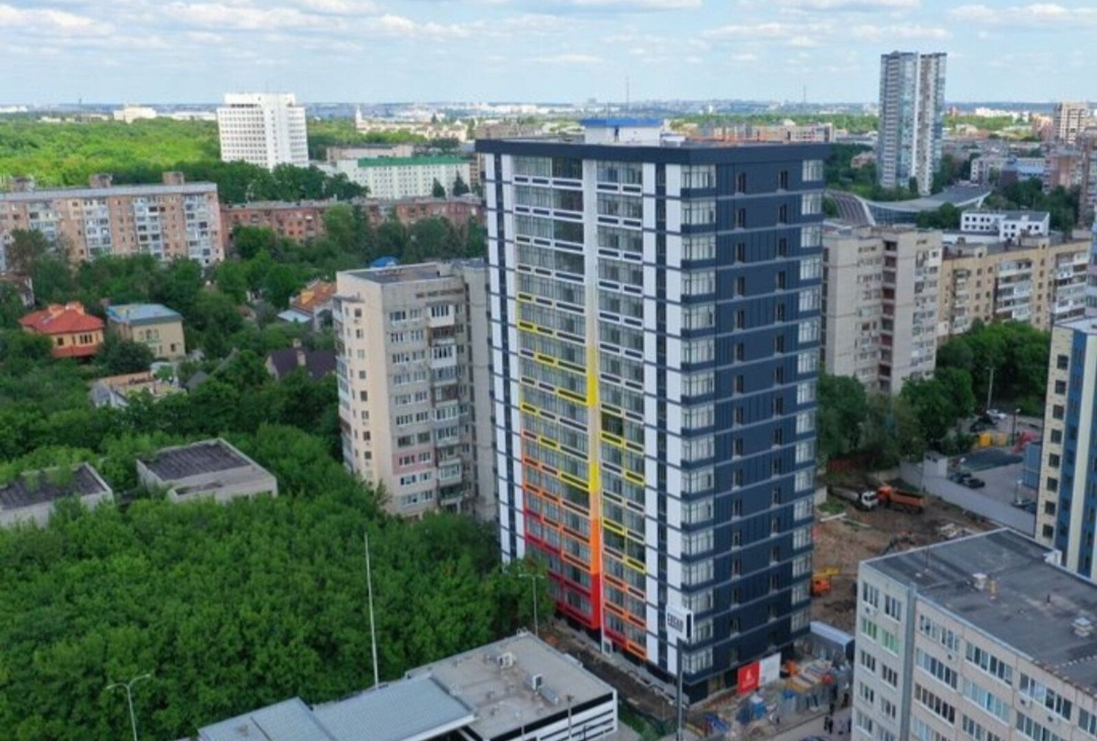 Продажа 1-комнатной квартиры 49 м²