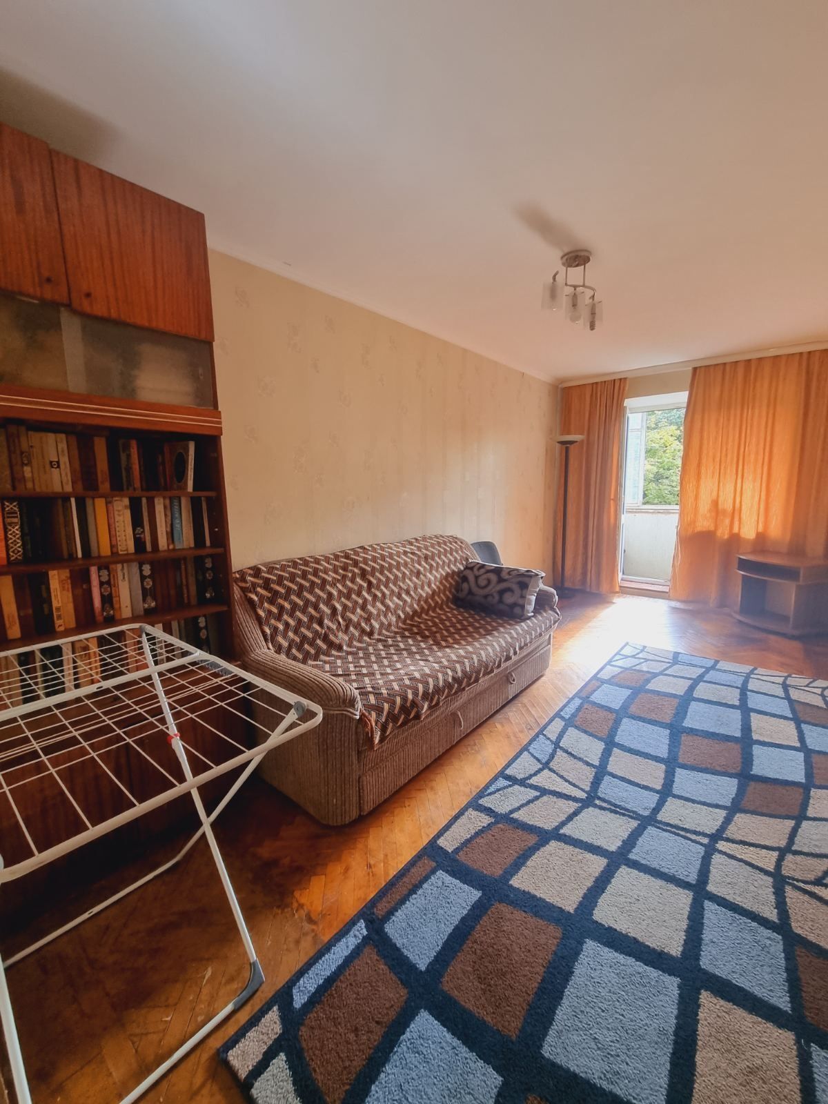 Продажа 3-комнатной квартиры 60 м²