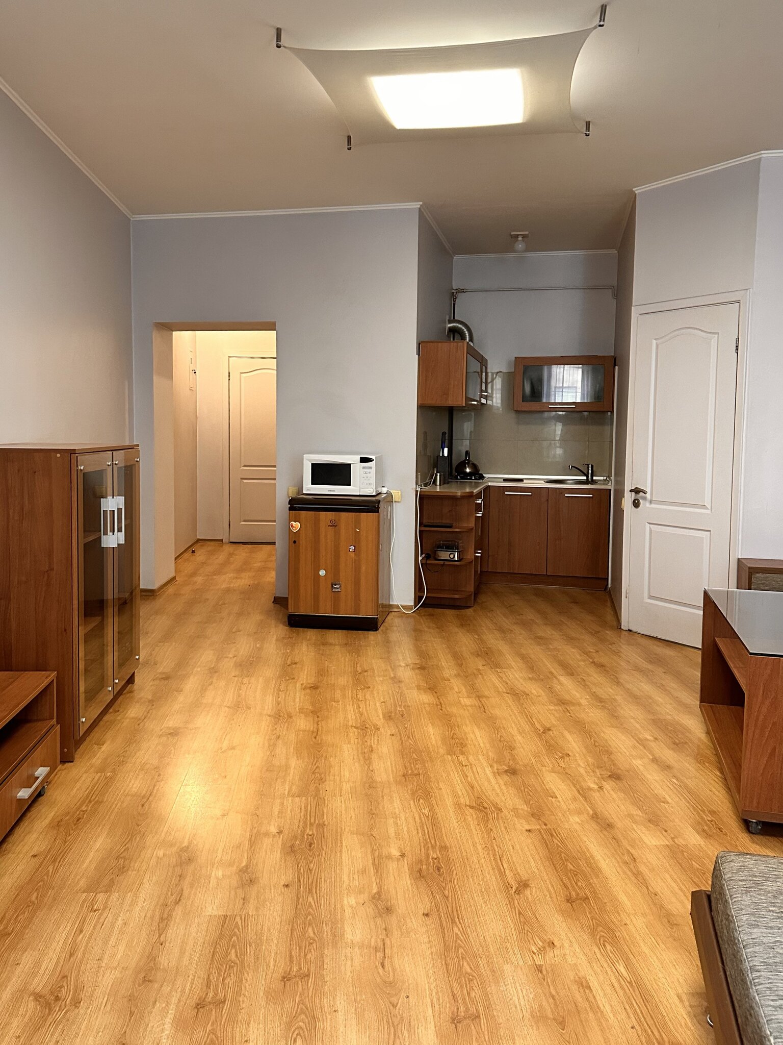 Продаж 1-кімнатної квартири 45 м²