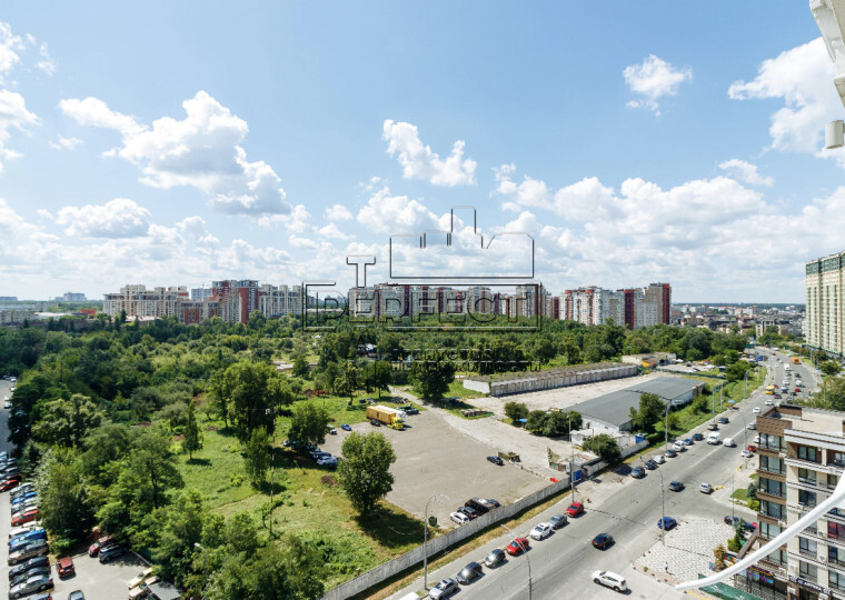 Продаж 3-кімнатної квартири 95 м², Михайла Максимовича вул., 24А