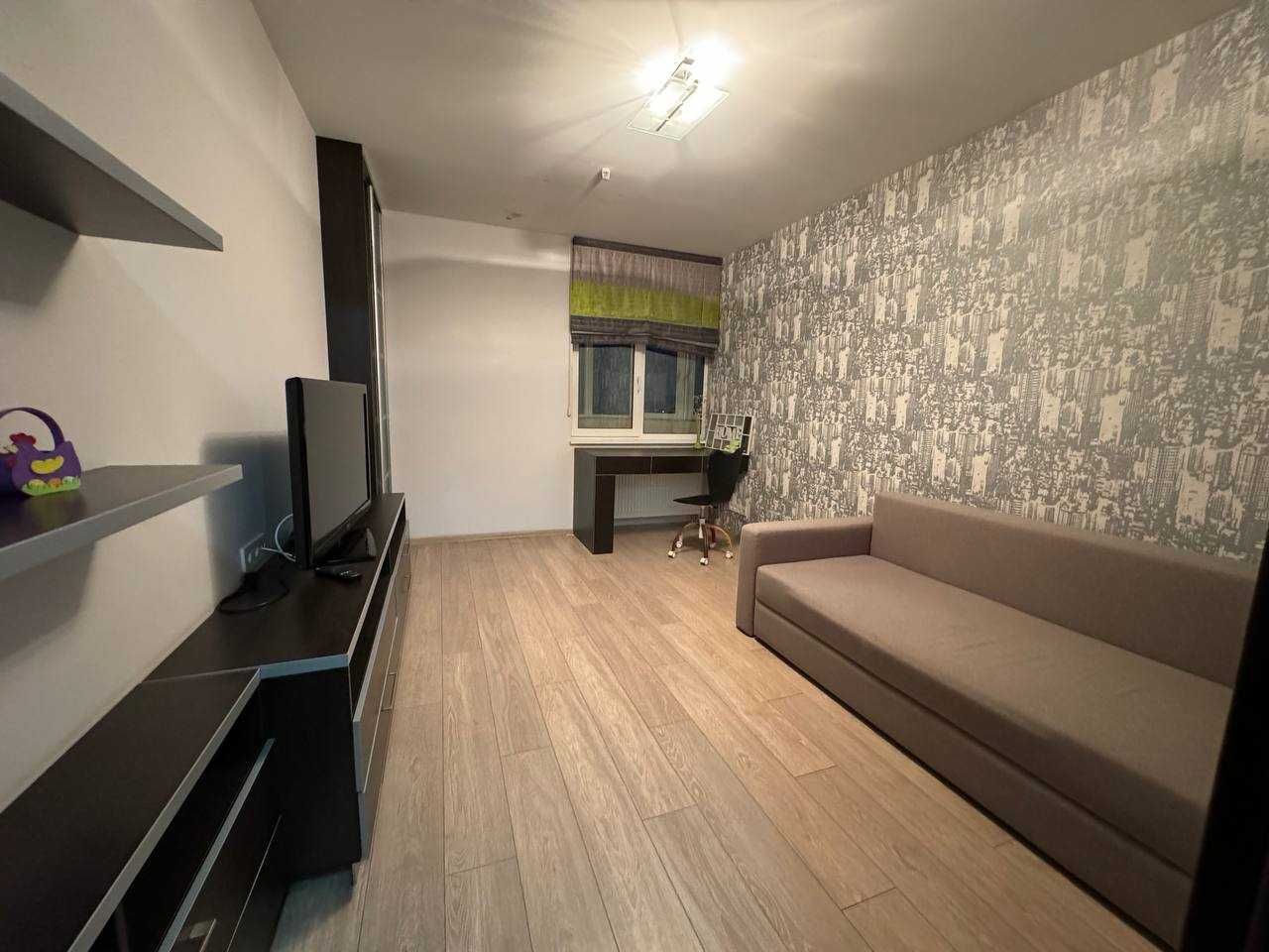 Аренда 2-комнатной квартиры 110 м²