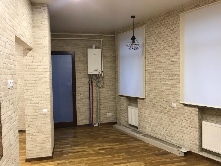 Продаж 1-кімнатної квартири 53 м²