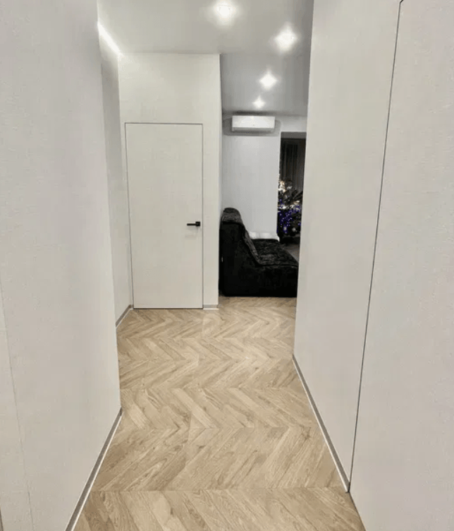 Продаж 1-кімнатної квартири 51 м²