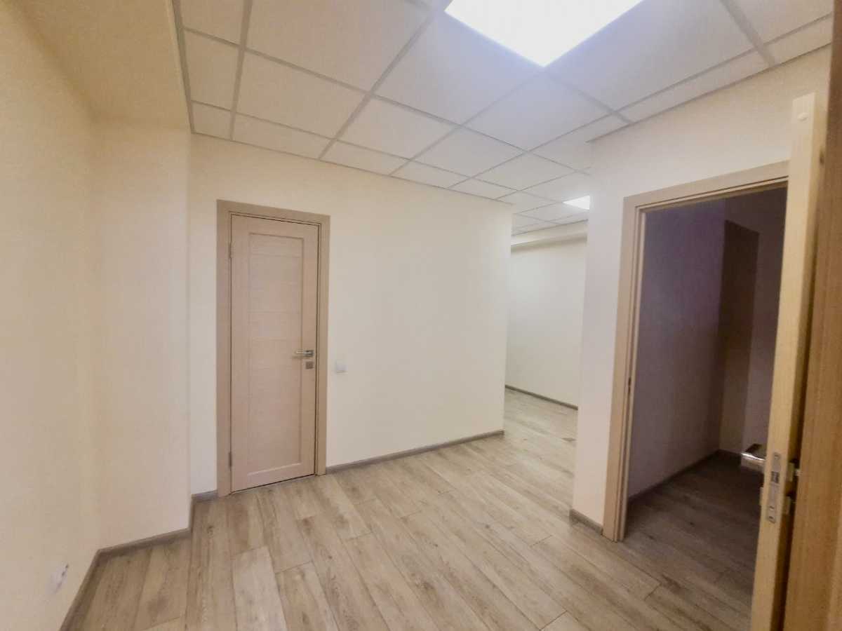 Аренда офиса 95 м², Глубочицкая ул., 17б