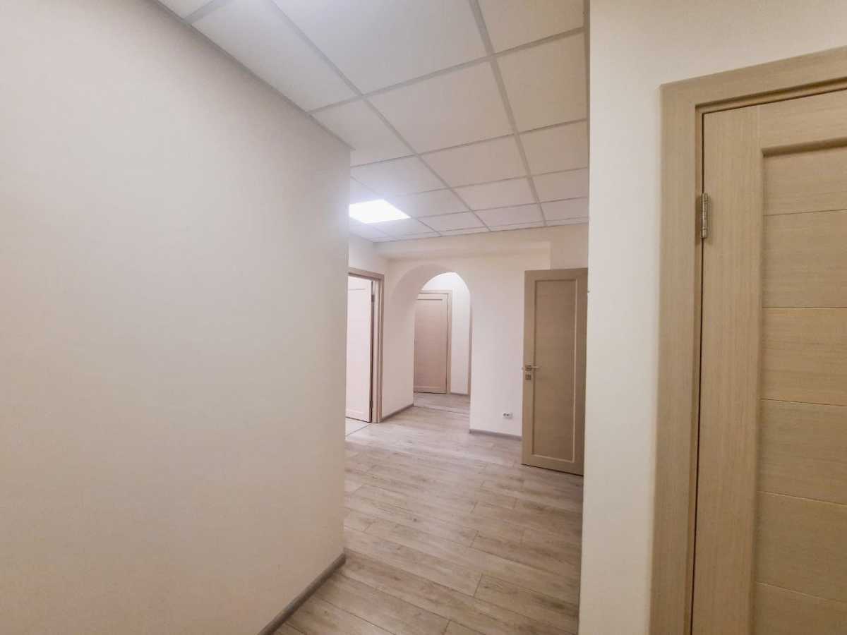 Аренда офиса 95 м², Глубочицкая ул., 17б