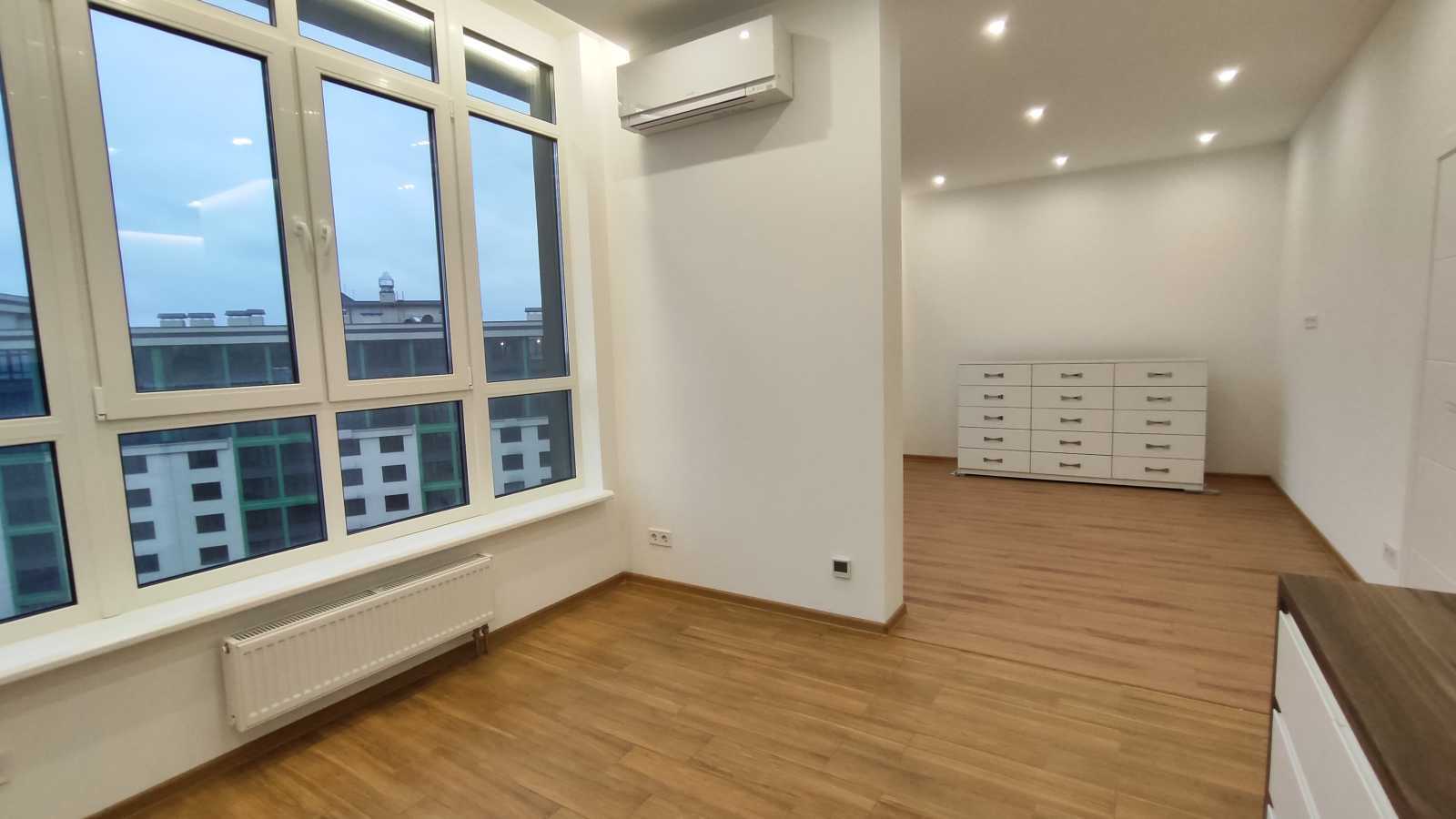 Продажа 3-комнатной квартиры 98 м², Михаила Максимовича ул., 32А