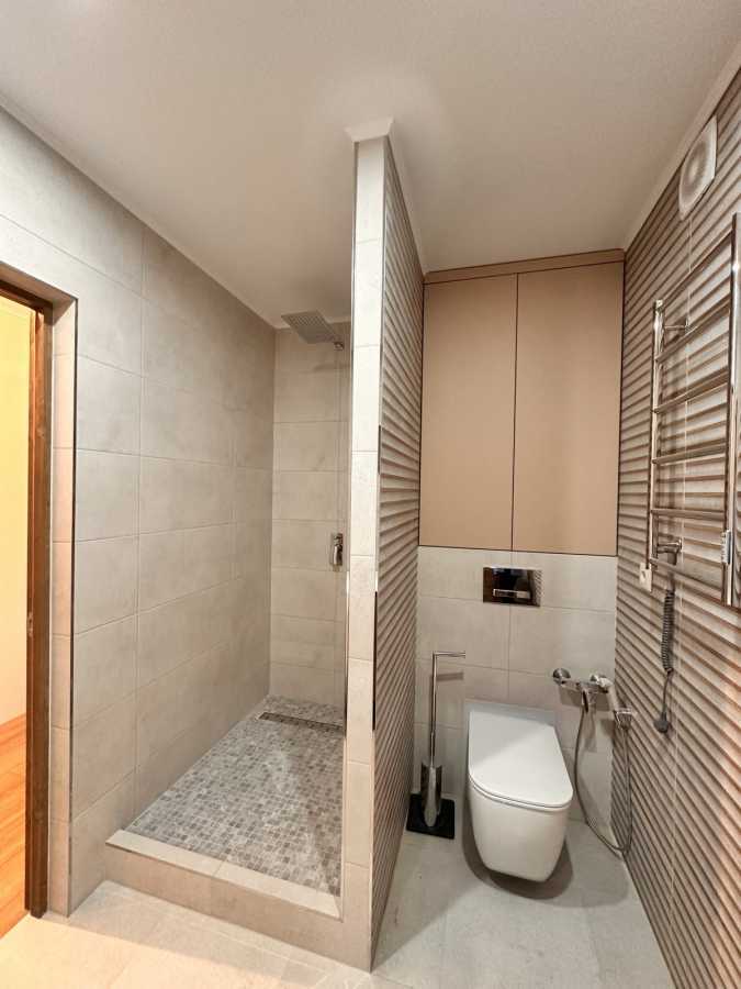 Продажа 1-комнатной квартиры 52 м², Михаила Максимовича ул., 32А