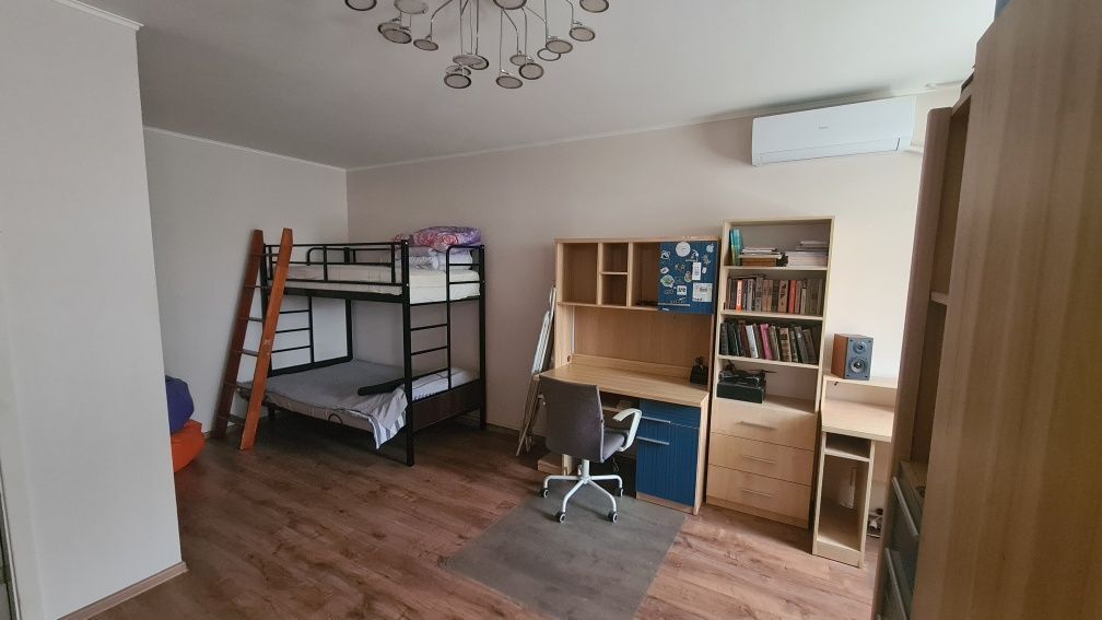 Продажа 3-комнатной квартиры 96 м²