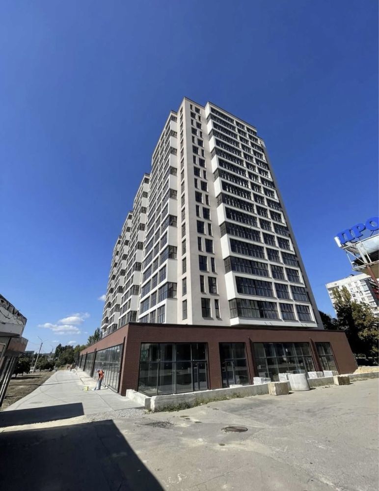 Продажа 2-комнатной квартиры 82 м²