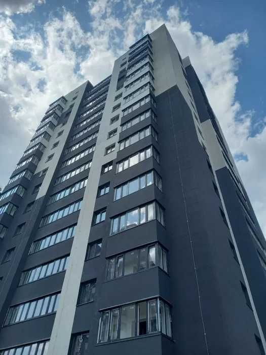 Продаж 2-кімнатної квартири 65 м²