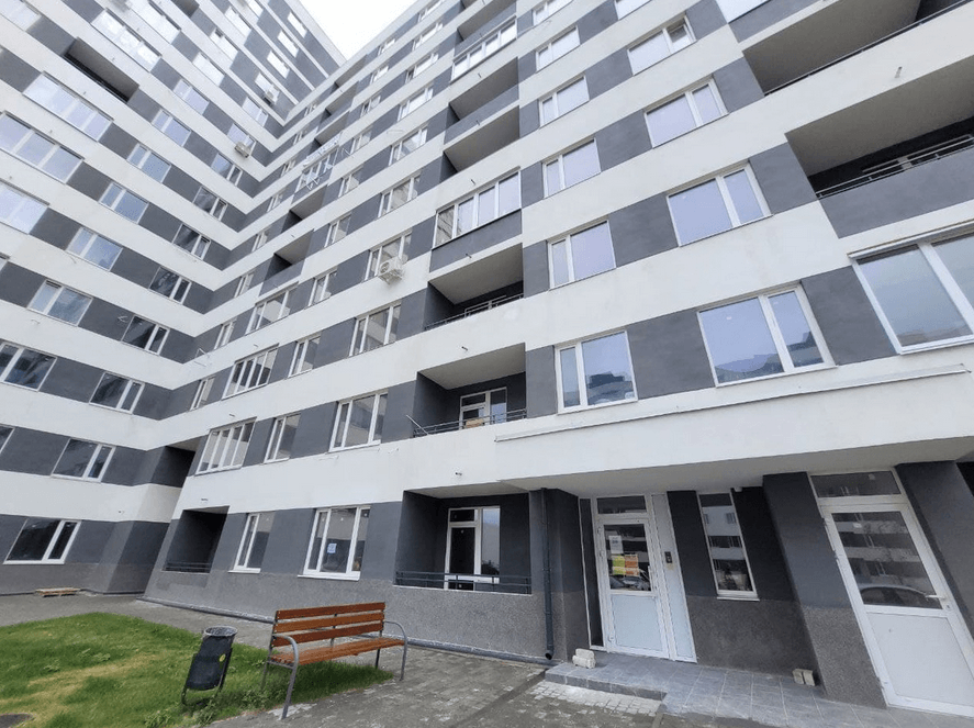 Продаж 2-кімнатної квартири 65 м²