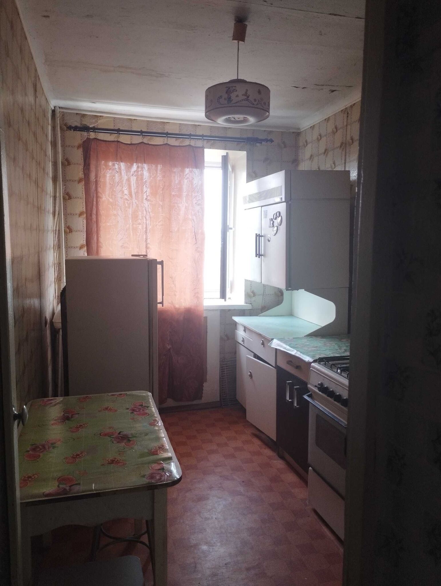 Продаж 3-кімнатної квартири 56 м²