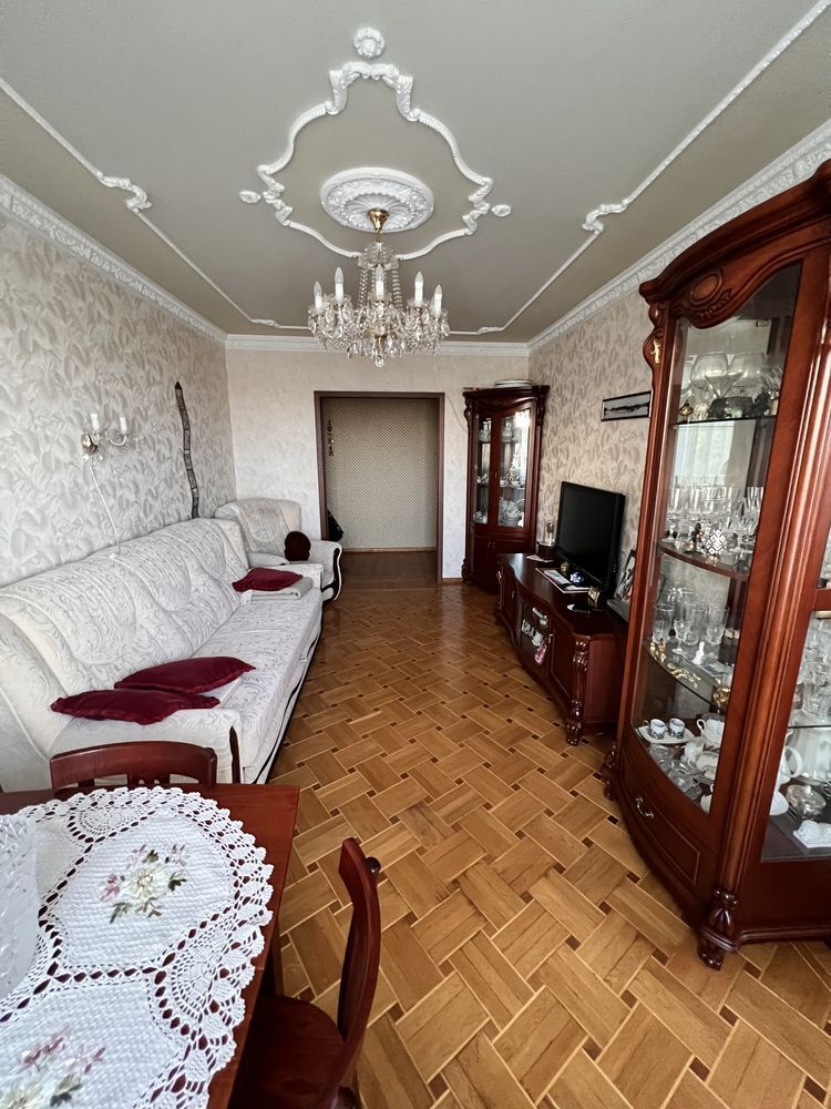 Продажа 3-комнатной квартиры 64 м²