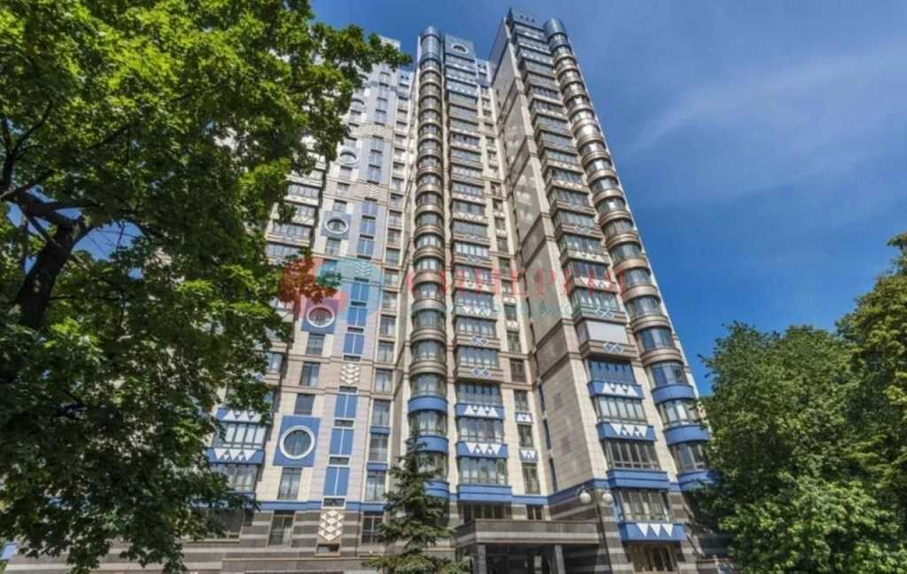 Оренда 3-кімнатної квартири 149 м², Інститутська вул., 18А