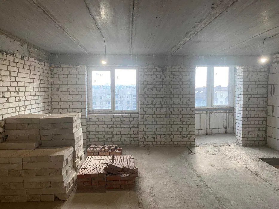 Продажа 3-комнатной квартиры 80.2 м²