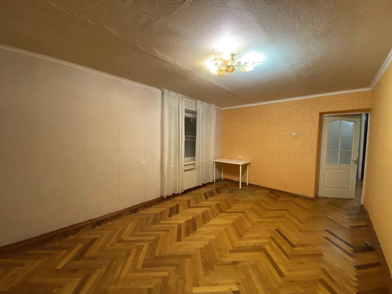 Продажа 2-комнатной квартиры 63 м²