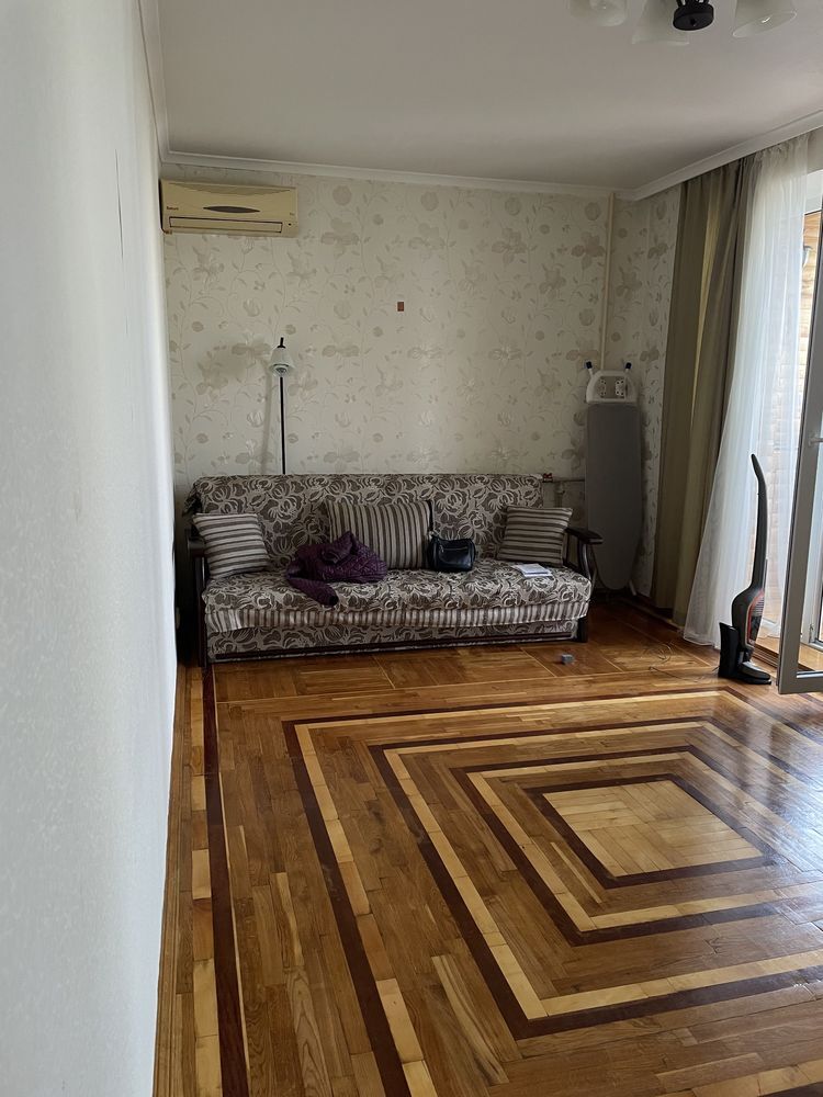 Продаж 2-кімнатної квартири 58 м²