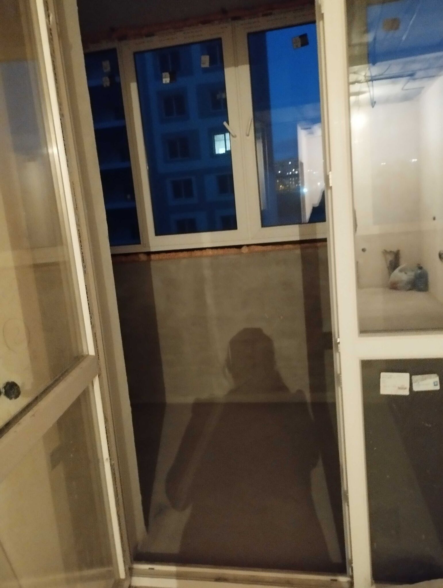 Продажа 2-комнатной квартиры 56 м²