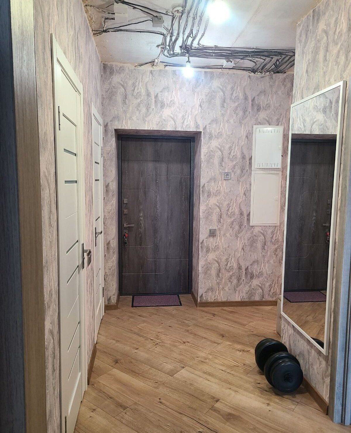 Продажа 2-комнатной квартиры 70 м²