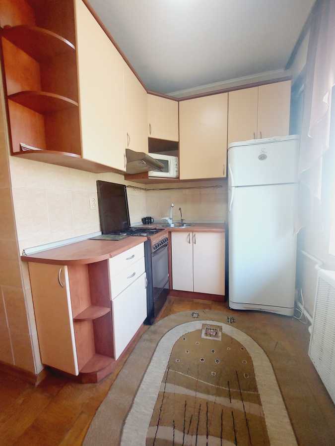 Продаж 2-кімнатної квартири 46 м², Каунаська вул., 4/2