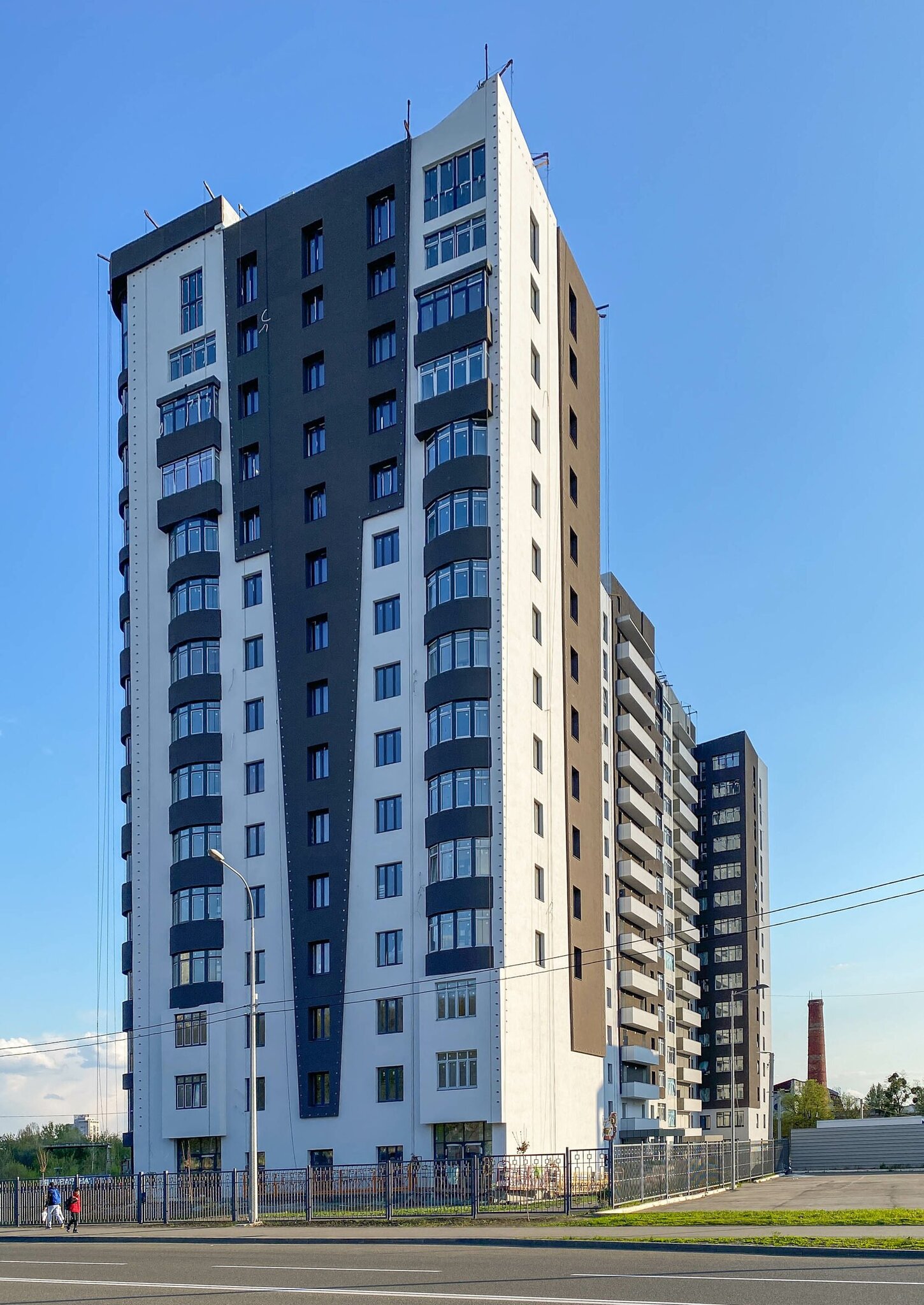 Продаж 3-кімнатної квартири 119 м²