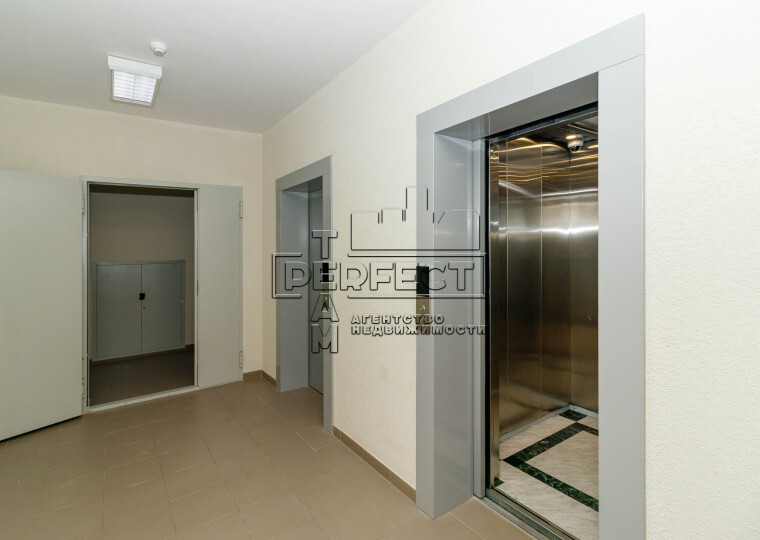 Продаж 3-кімнатної квартири 102 м², Соборна вул., 18