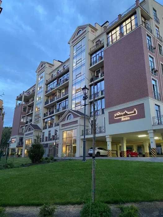 Продаж 3-кімнатної квартири 82.9 м²