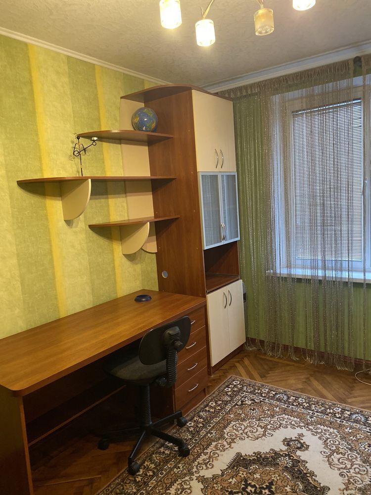 Продаж 3-кімнатної квартири 65 м²