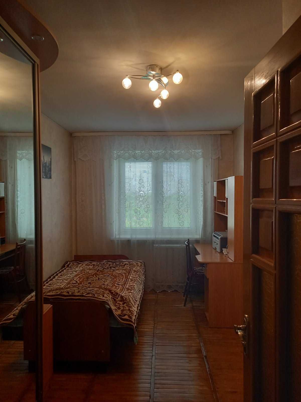 Продаж 2-кімнатної квартири 42 м²