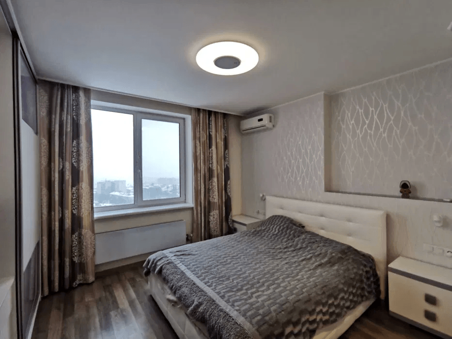 Продаж 2-кімнатної квартири 72 м²