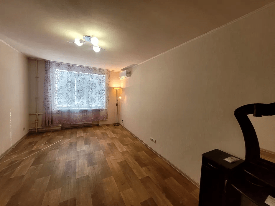 Продажа 2-комнатной квартиры 56 м²