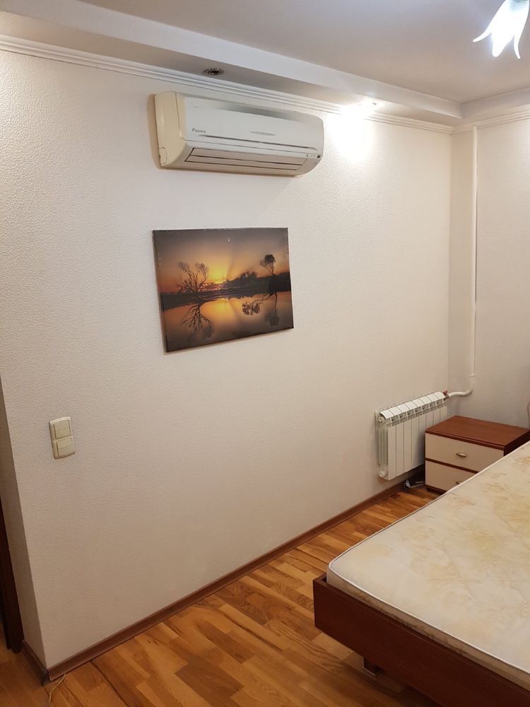 Продаж 3-кімнатної квартири 70 м²