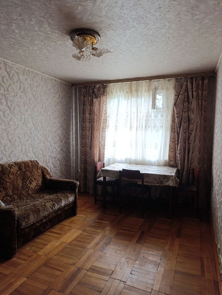 Продаж 3-кімнатної квартири 65 м²